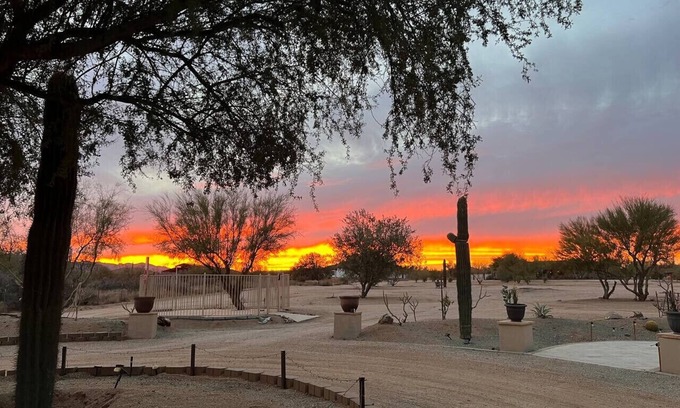 Rio Verde Foothills House | The Shah Mountain Ranch Retreat