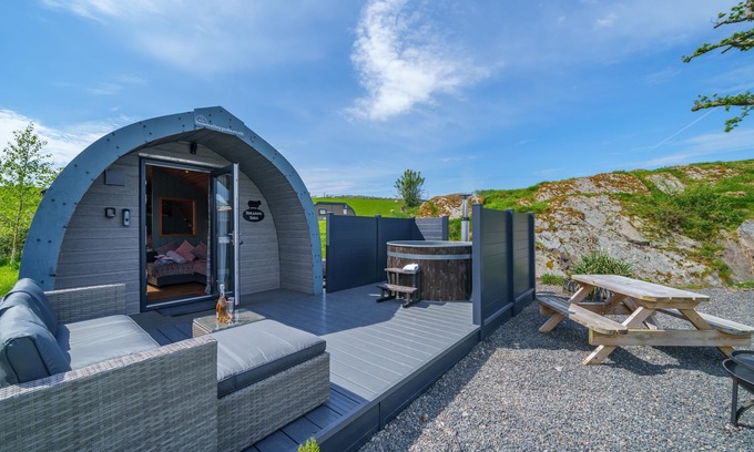 Underbarrow Cabin | The Shearing Shed - Modern Glamping Pod for two, with underfloor heating