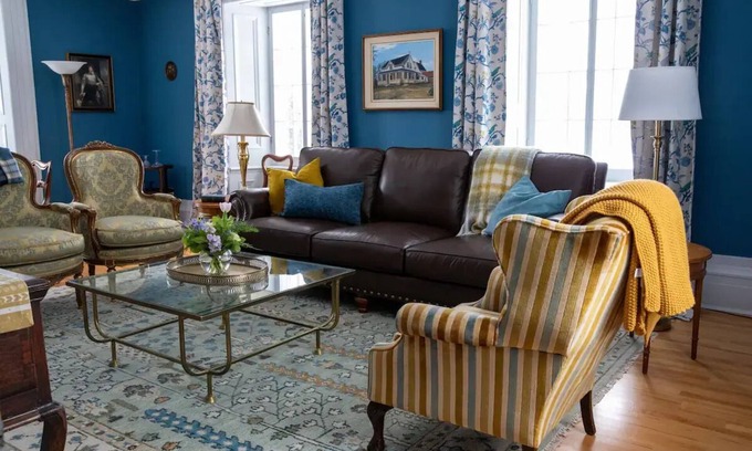 Rideau Lakes House | The Sheldon Manor & Vineyardnn