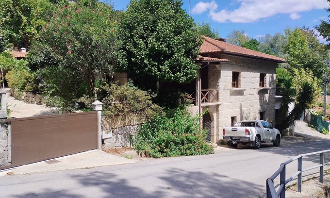 Rio Caldo House | The Shelter of Summer