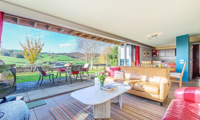 Axminster House | The Shippen, Perched in an elevated position within the Blackdown Hills National Landscape
