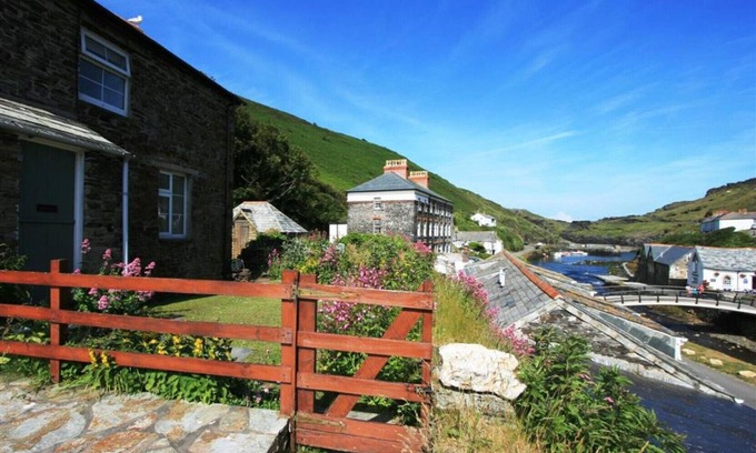 Boscastle Cottage | The Shippen, splendid walks through Valency Valley