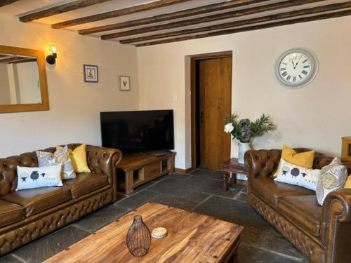 Moreton House | The Shippon Barn - A delightful haven for families