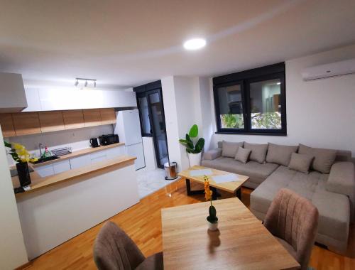 City Center Apartment | The Silken Symphony
