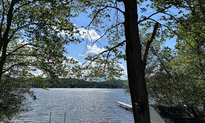 Shapleigh House | The Silver Lake Oasis