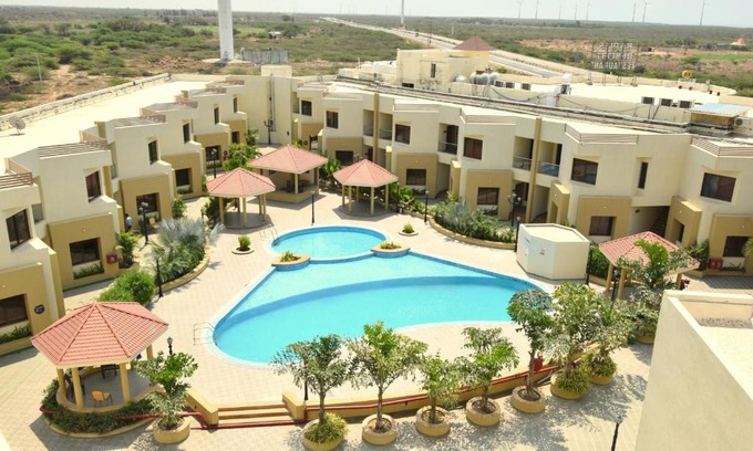 Baradia Resort | The Sky Imperial Bapu's Resort