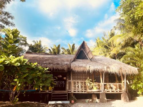 Wodong House | The Sleepy Lagoon Beach House