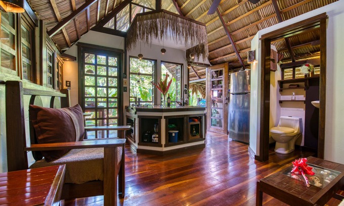 Puerto Viejo de Talamanca House | The Sloth House 2- Beach/Jacuzzinn/Outdoor Fireplace/Birdwatching/Bikes