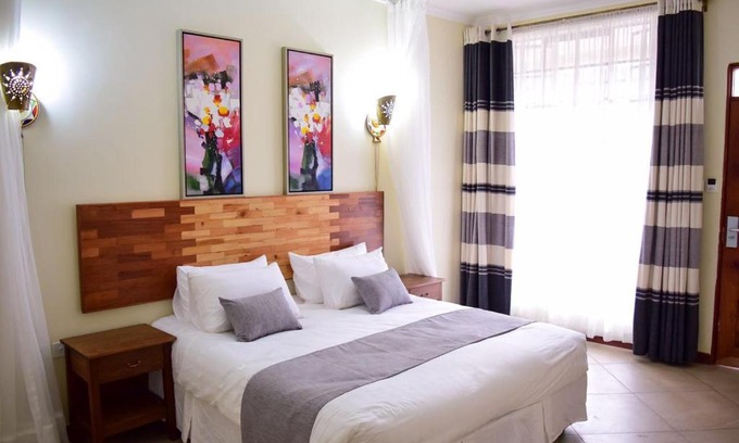 Ongata Rongai Hotel | The Smith Hotel