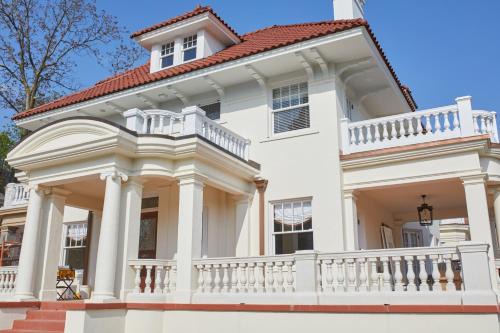 Carlisle Bed & Breakfast | The Smith Steiner