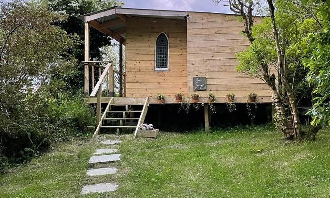 Inch Island Ski Chalet | The Snug at Glack House