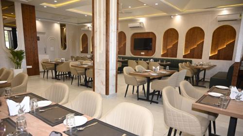 Paonta Sahib Hotel | The Solitaire Hotel