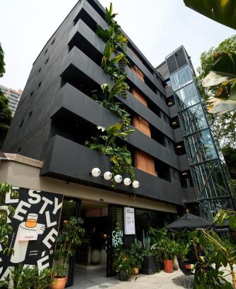 Lalinde Hotel | The Somos Central Hotel Poblado