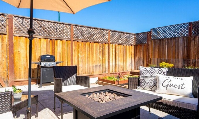 Santa Rosa House | The Sonoma Valley Cottage