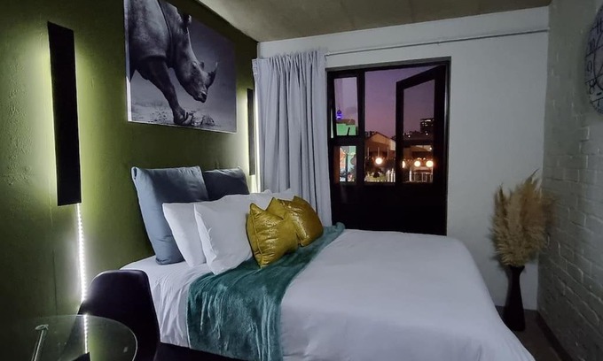 Downtown Johannesburg Apartment | The Southern Aurora