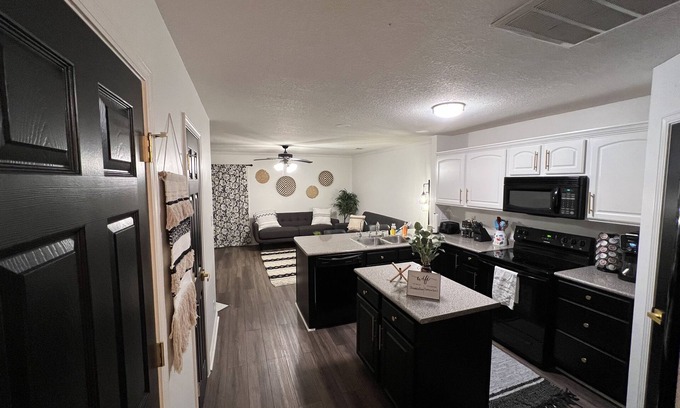Clarksville Condo | The Sparrow's Nest, BOHO inspired stay close to shopping, dining, and Nashville.