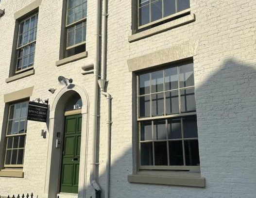 Preston Bed & Breakfast | The Spring Bank APARTHOTEL