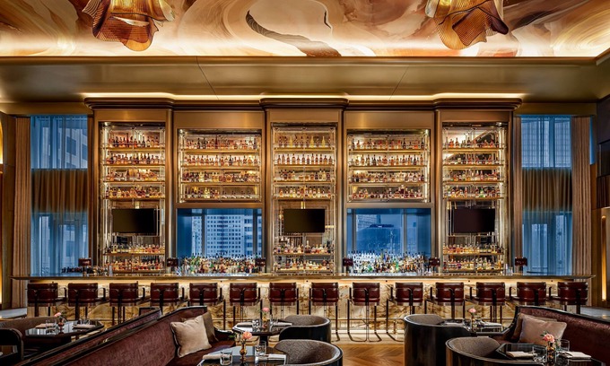 Financial District Hotel | The St. Regis Toronto