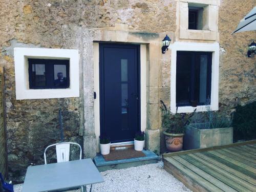 Autignac Apartment | The Stable