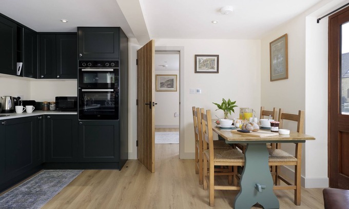 Wickhamford Cottage | The Stables - a beautiful house sleeping 2 guests in 1 bedroom