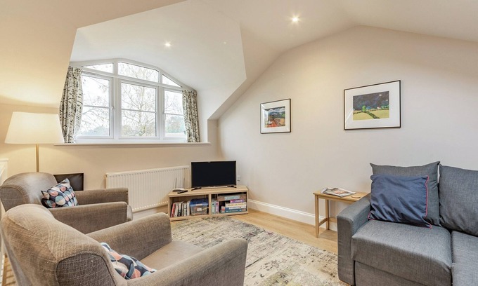 Freefolk Cottage | The Stables at Wells-in-the-Field Farm