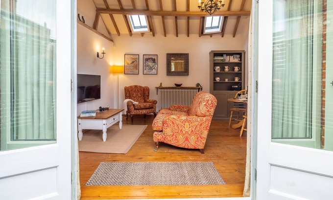 North Walsham House | The Stables, Edingthorpe, Norfolk