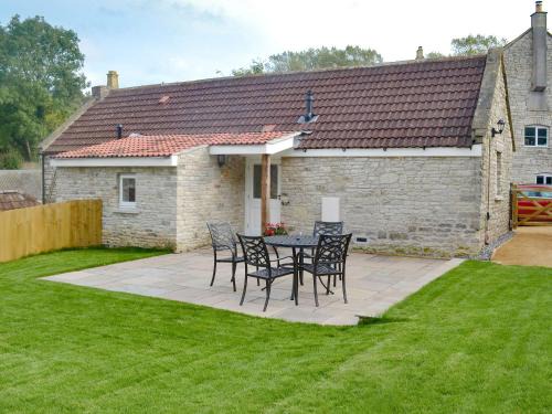 Newton St Loe House | The Stables