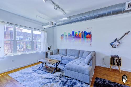 Downtown Memphis Apartment | The Stallion #301 - Walk to attractions, Modern Luxe Loft in Downtown Memphis with free covered gated parking