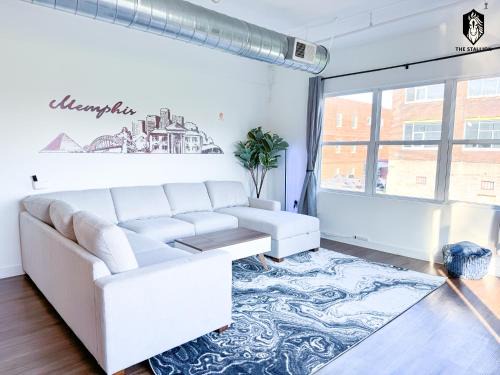 Downtown Memphis Apartment | The Stallion #305 - Modern Spacious Loft in Downtown - Walkable to attractions