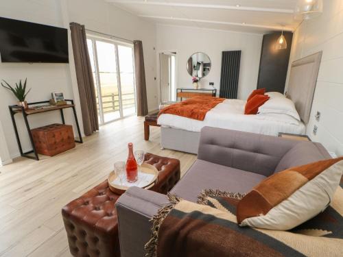 Richmond House | The Stang Hideaway