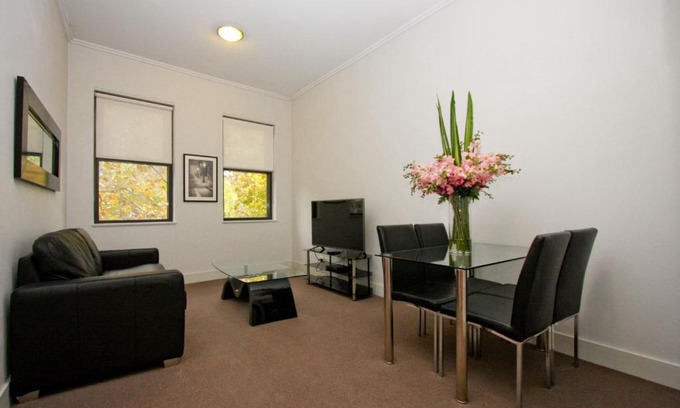 Newcastle West Apartment | The Star Apartments