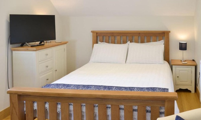 Bruton House | The Starting Gate-UK12551