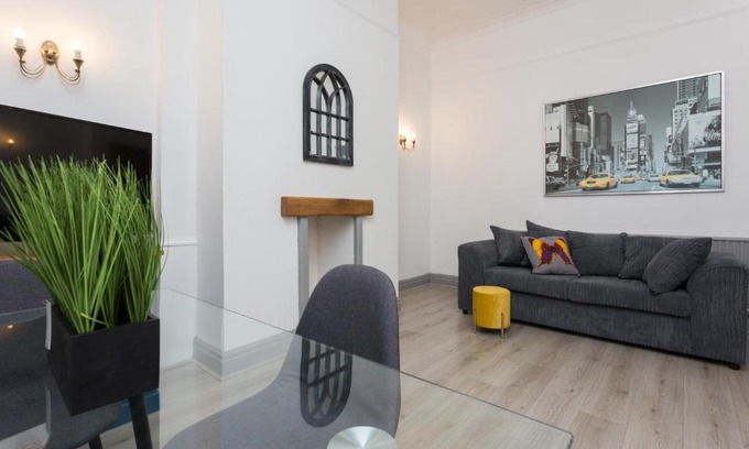 Bamber Bridge House | The Station House