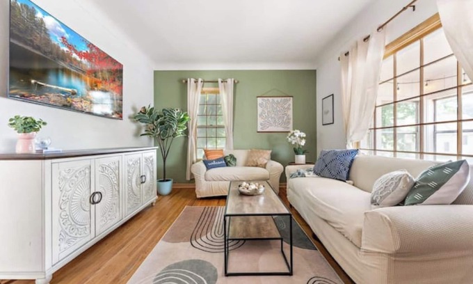 Stillwater House | The Stillwater Retreat