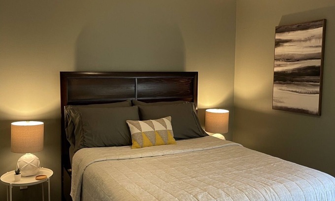 College Station Apartment | The Stilt Studio - Modern Stay, Walk to Campus