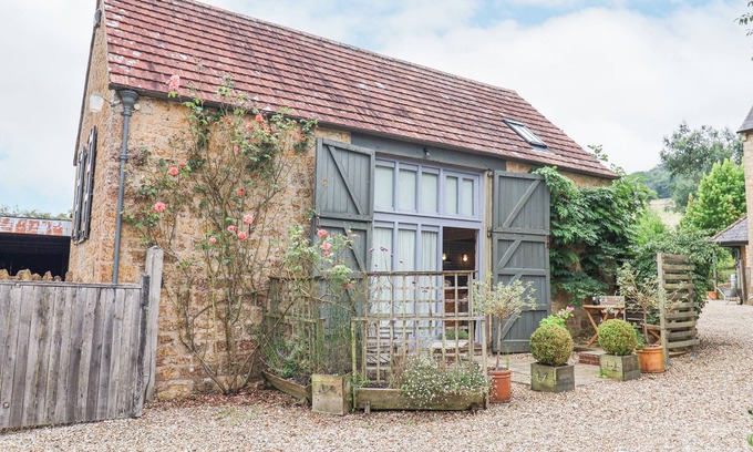 West Compton Cottage | THE STONE BARN, romantic, luxury holiday cottage in Bridport