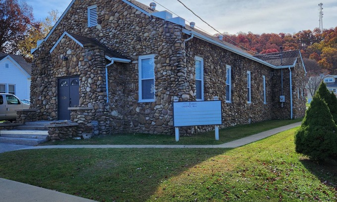 Bristol House | The Stone Church of Bristol TN