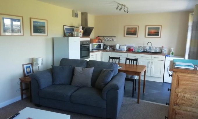 Georgeham Apartment | The Studio