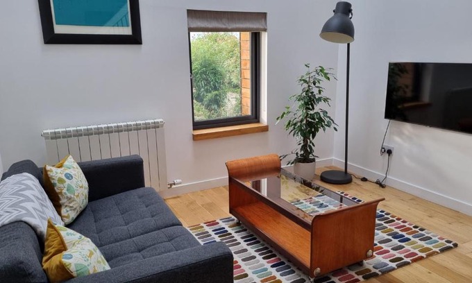 Arbroath House | The Studio Room at Wester Den