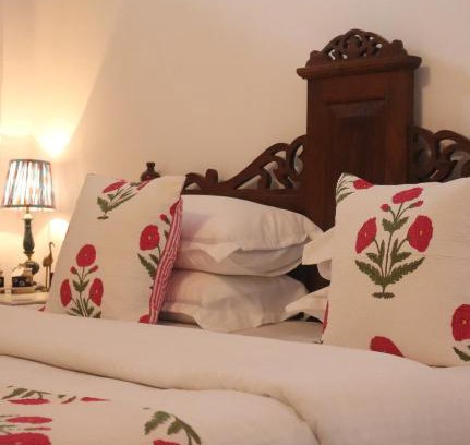 Amer Fort Road House | The Studio Terrace by The Siras Haveli