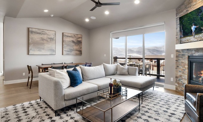 Park City House | The Summit at Black Rock
