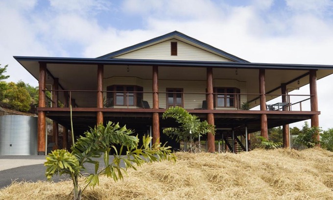 Atherton Bed & Breakfast | The Summit Bed & Breakfast