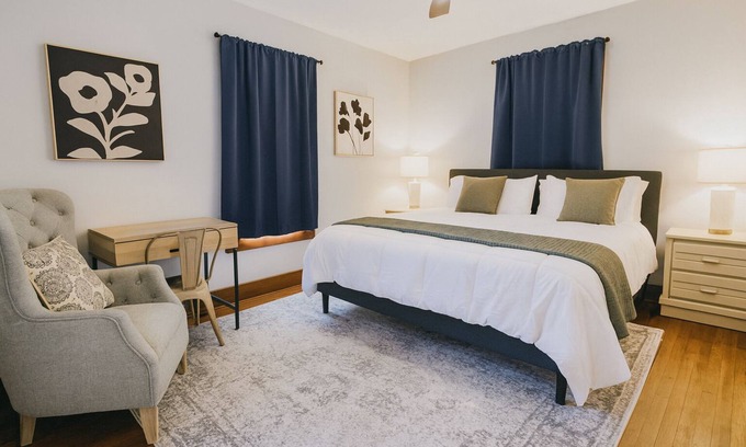 Fort Wayne House | The Summit Stay Cozy Charm Central Sleeps 6
