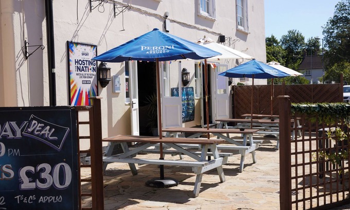 Hitchin Hotel | The Sun Hitchin by Greene King Inns