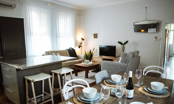 Bunbury House | The Sunshine House Bunbury - A home close to the town and beach.