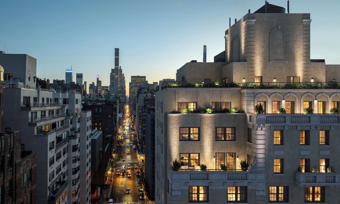 Uptown Hotel | The Surrey A Corinthia Hotel