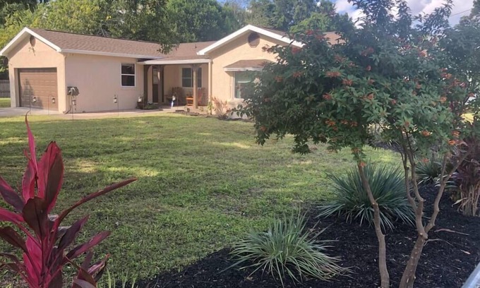 Azalea Park Apartment | "The Sweet Suite" - Private & Quiet, Near 408/417