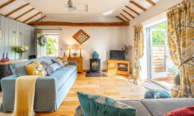 Stowmarket House | The Tack Room, Stowmarket
