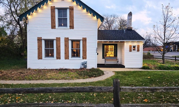 Woodstock House | The Tailor House