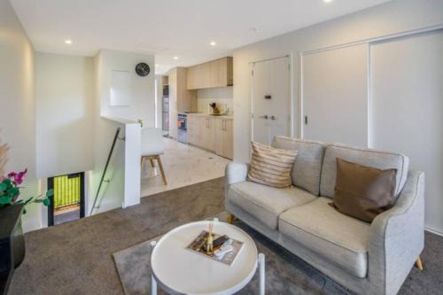 Lower Hutt House | The Taita Loft